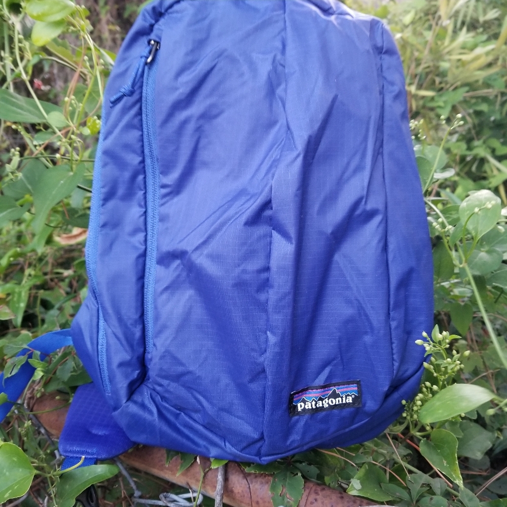 Patagonia Ultralight Black Hole Sling Passage Blue New UNISEX - Picture 5 of 9